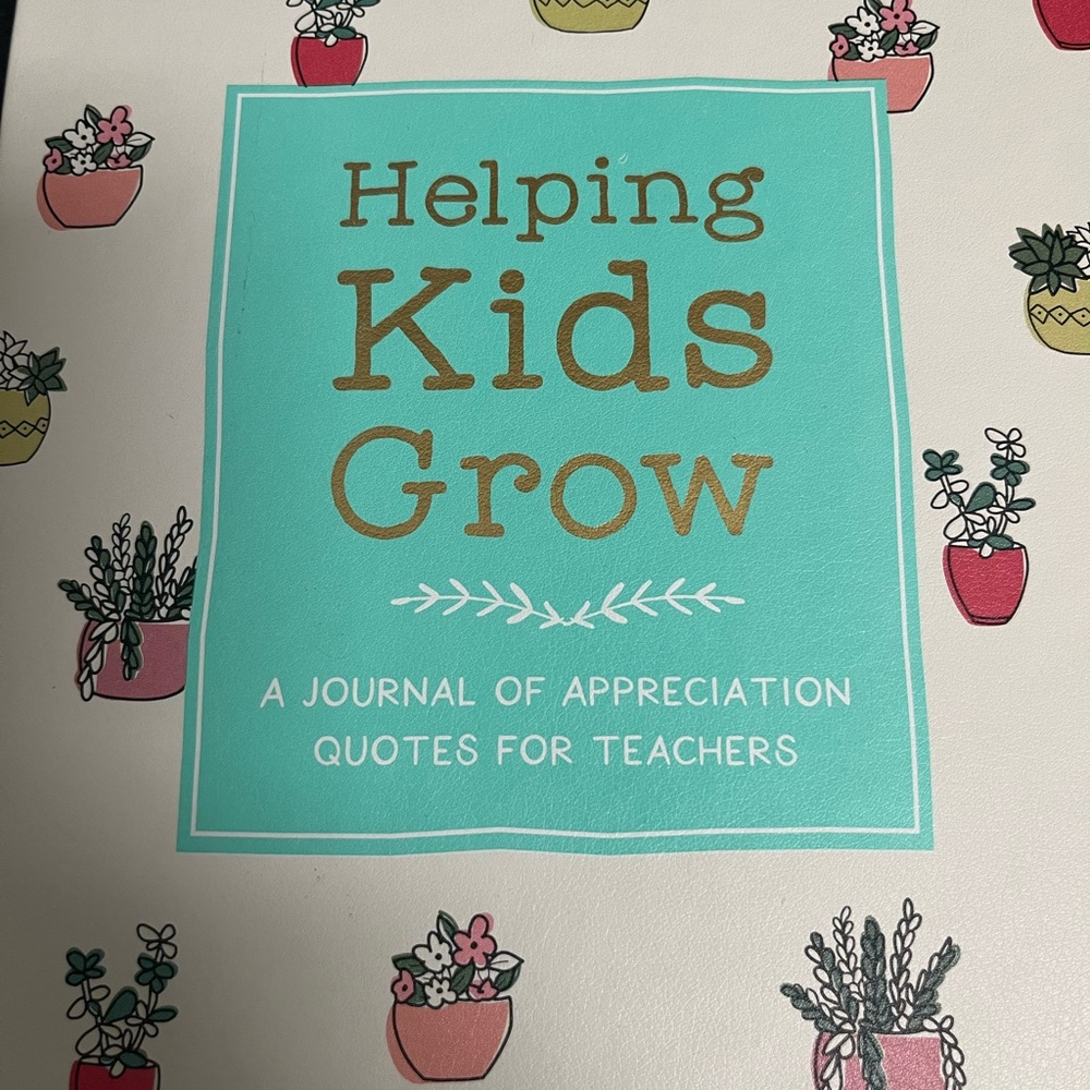 TEACHER GIFT Eccolo World Traveler Store Teacher Appreciation Journal. 🍎